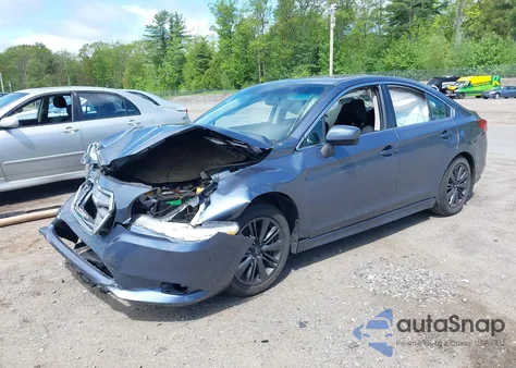 2015 Subaru Legacy 2.5I Premium из США, поврежденный, VIN 4S3BNBD6XF3040274
